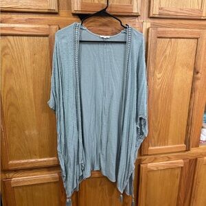 Maurice’s Light Blue Open Front Kimono